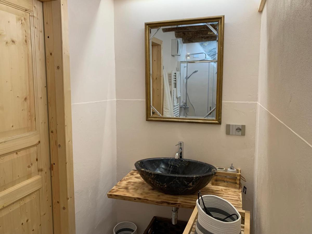 Rock & Wood - Apartment & Room ラ・スペツィア エクステリア 写真