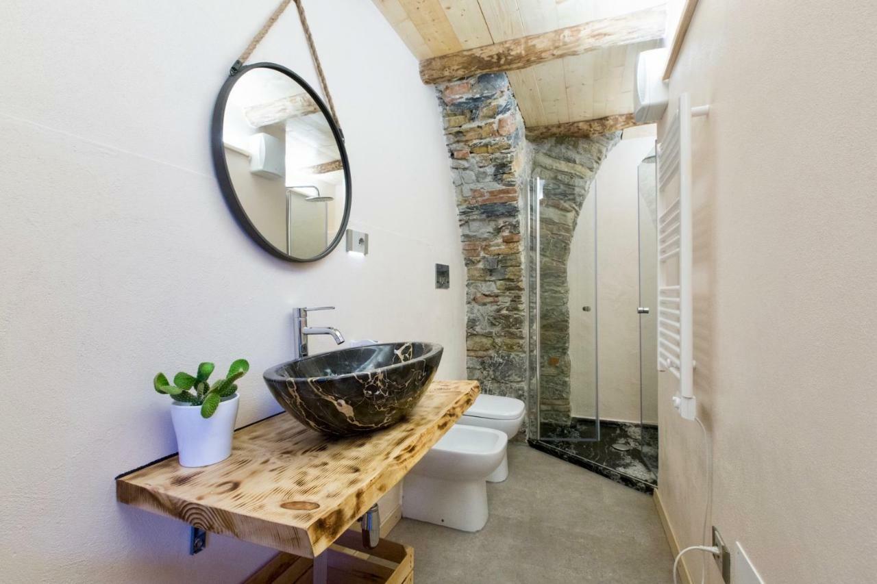 Rock & Wood - Apartment & Room ラ・スペツィア エクステリア 写真